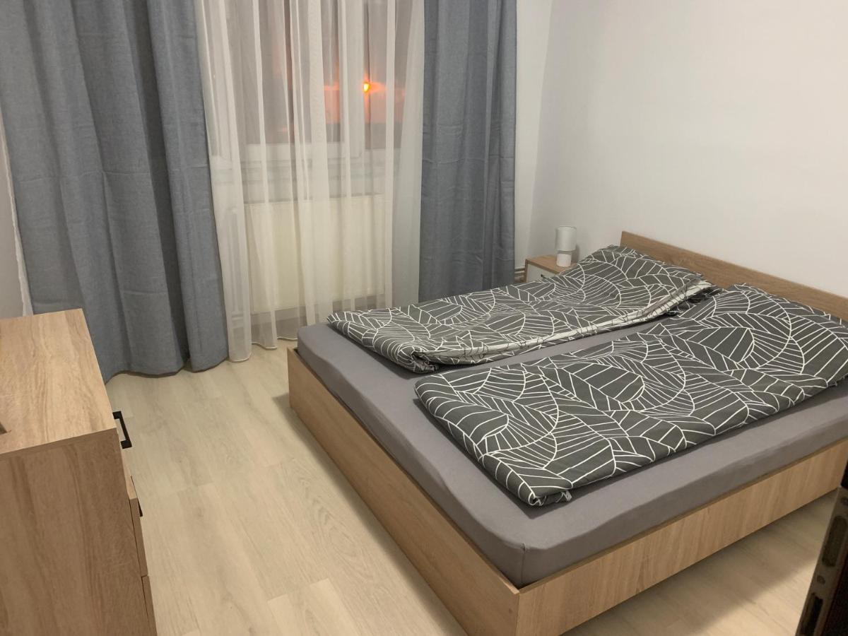 Confort Apartment Mediaş Zewnętrze zdjęcie